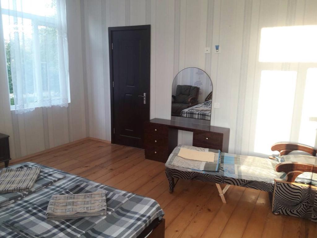 Guest House Danelia Martvili Eksteriør bilde