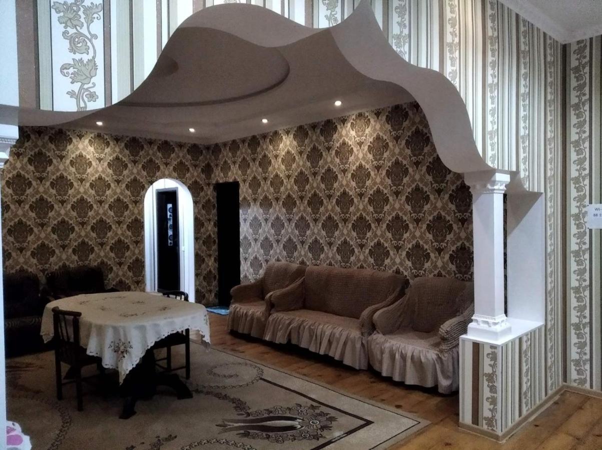 Guest House Danelia Martvili Eksteriør bilde